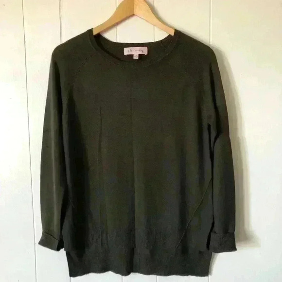 Philosophy Sweaters - Philosophy Lightweight Top Sweater Size S